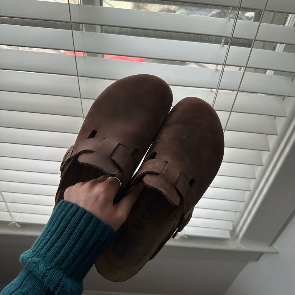 Birkenstock Boston clogs, mens size 43 brown